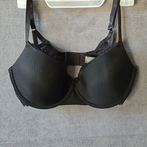 Natori 32B Breakout Full Fit Contour Underwire T-Shirt Bra NWT 731319 Black